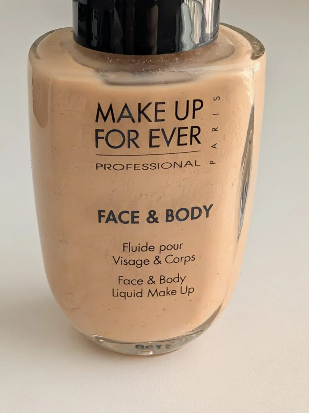 Make Up For Ever Face & Body Liquid Make-up Shade #32 New with Box Discontinued